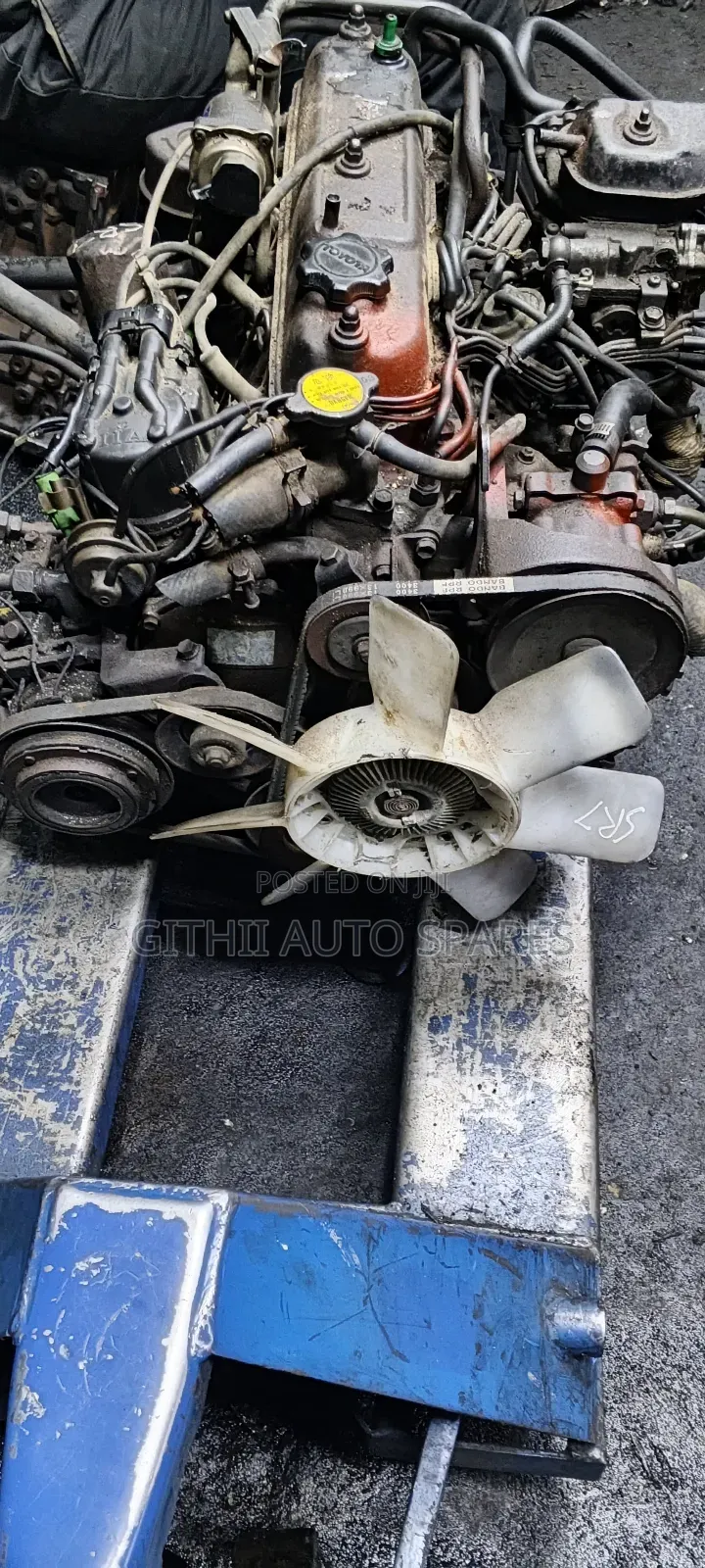 Hilux Yn85 Petrol Engine
