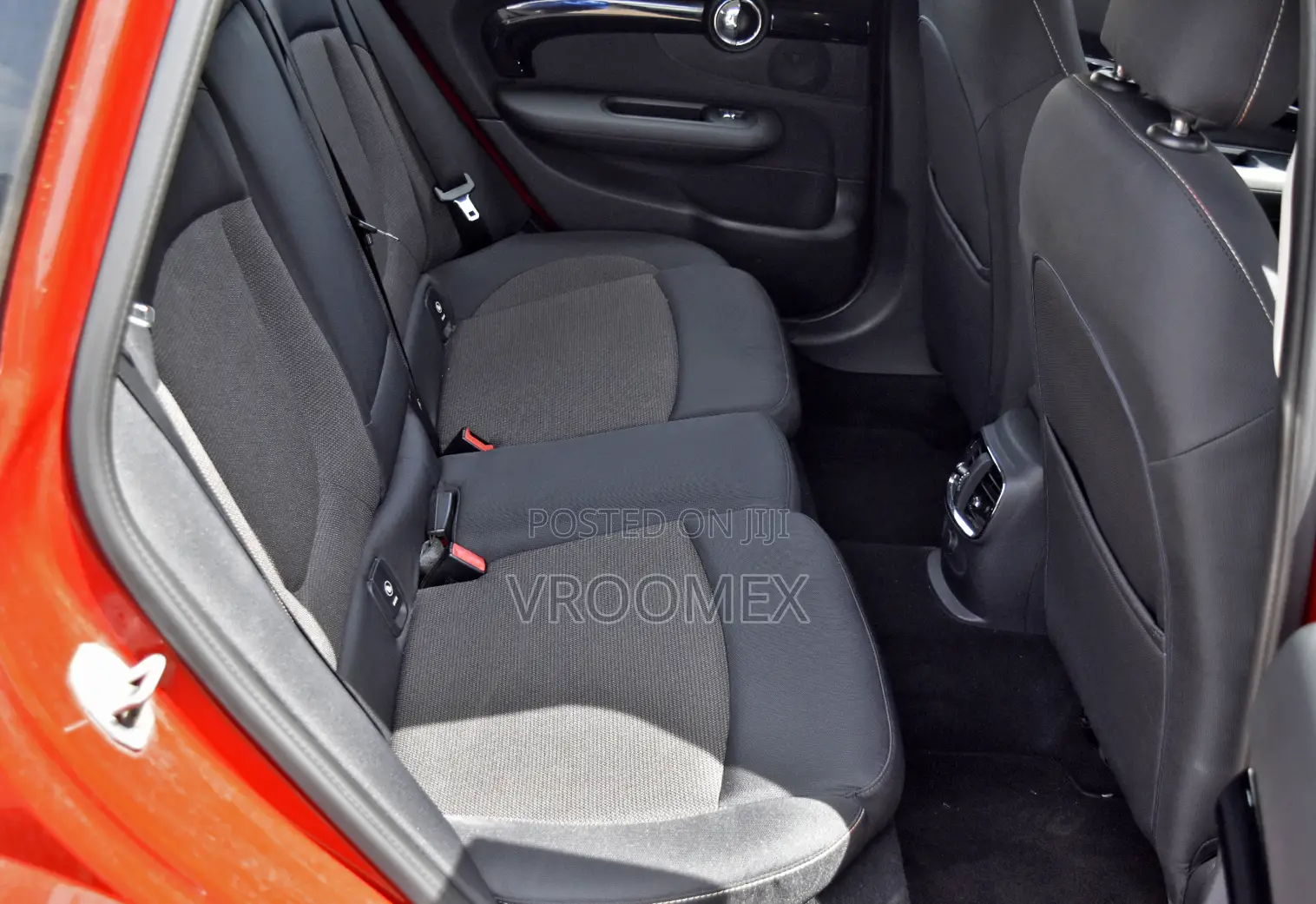 Mini Clubman 2016 Red