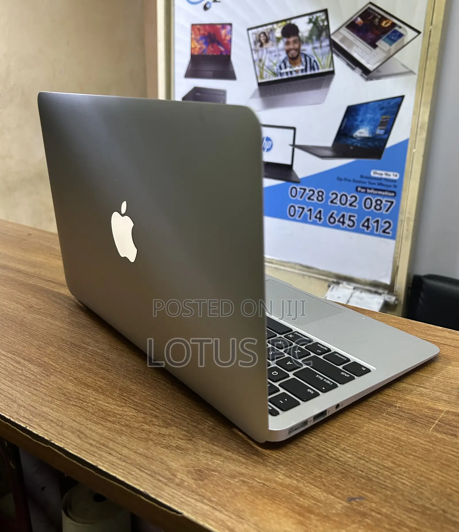 Laptop Apple MacBook Air 2015 8GB Intel Core i5 SSD 128GB