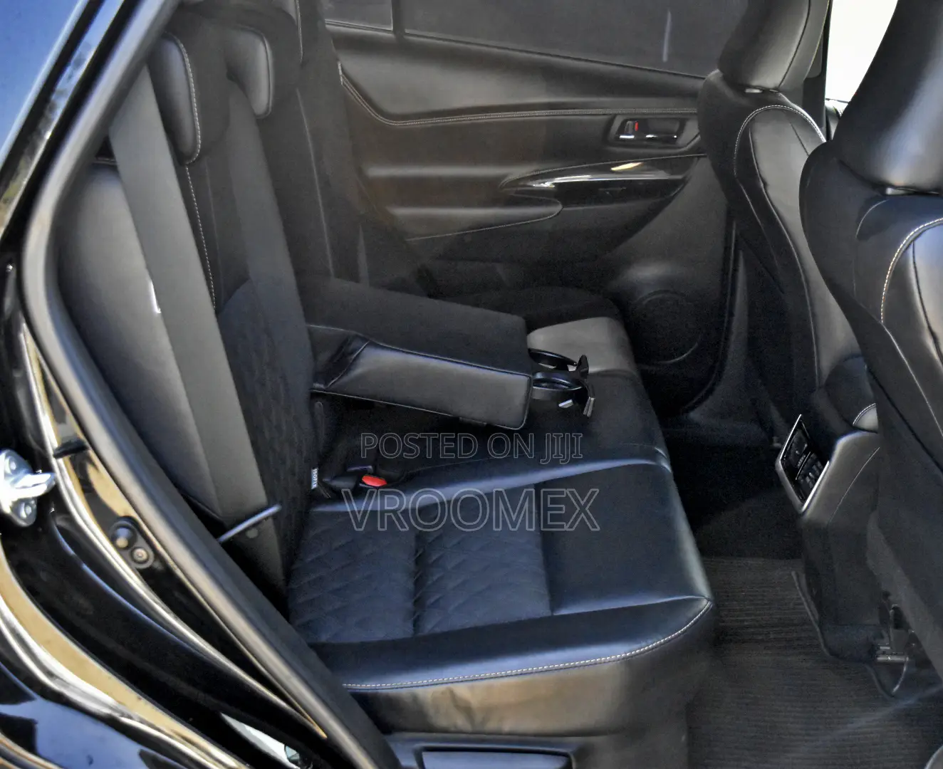 Toyota Harrier 2019 Black