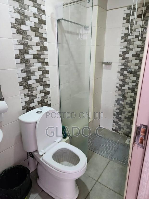 1 Bedroom Airbnb - thumbnail 4