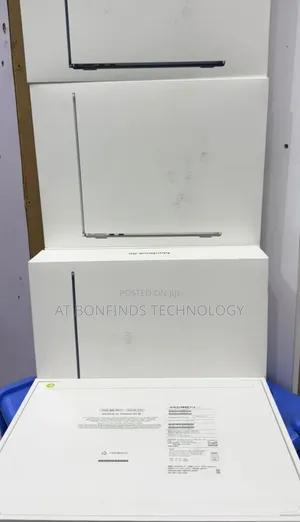 New Laptop Apple MacBook Air 2024 M3 13-Inch 16GB Apple M3 SSD 256GB