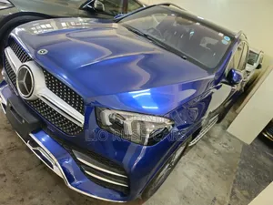 Mercedes-Benz GLE-Class 2021 Blue