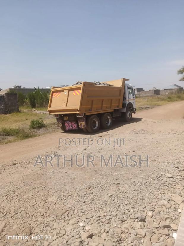 Truck and Trailer - thumbnail 3