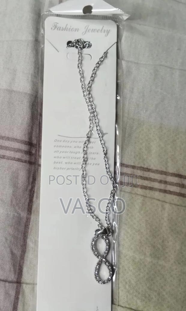 Infinity Women's Necklace - thumbnail 3