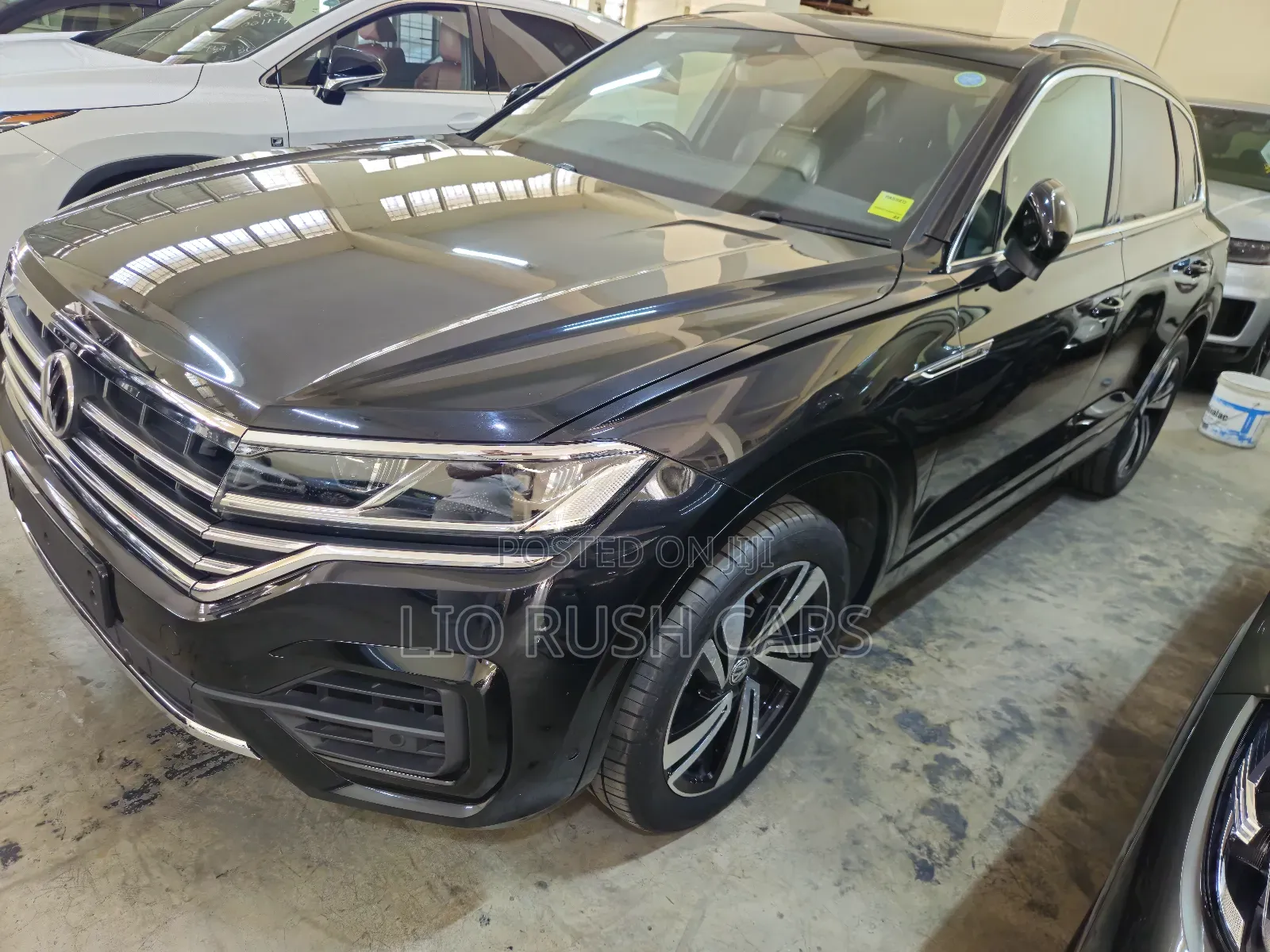 Volkswagen Touareg 2021 Black