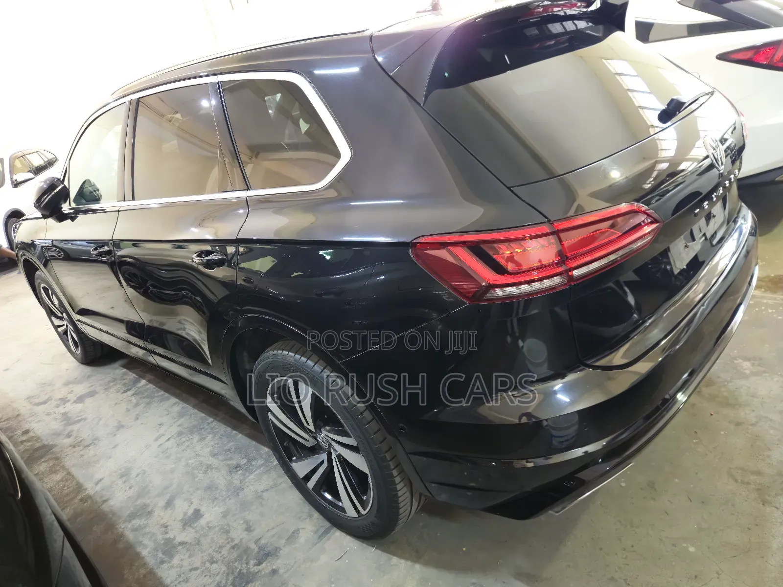 Volkswagen Touareg 2021 Black