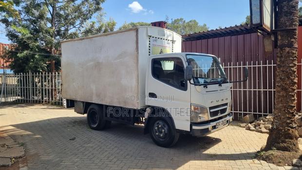 Mitsubishi Fuso Fe71 - thumbnail 8