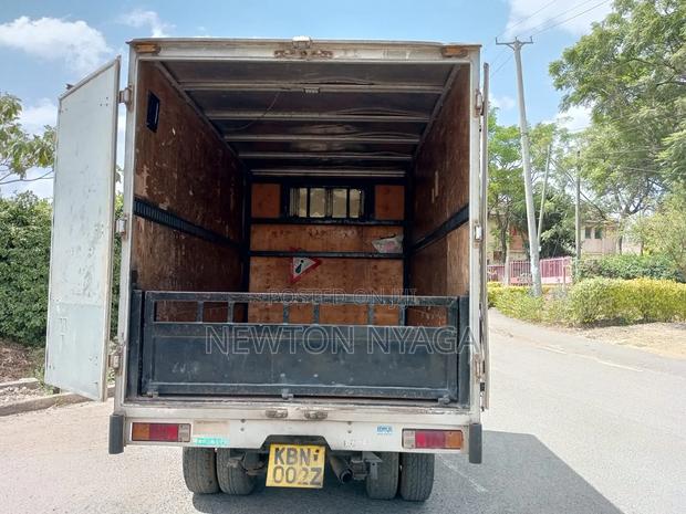 Mitsubishi Canter - thumbnail 6