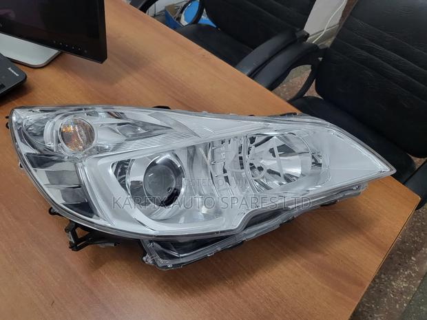 Vw Polo Headlights 6r Xenon - thumbnail 2
