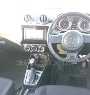 Suzuki Swift 2019 Silver
