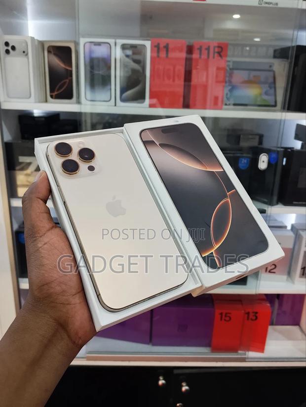 Apple iPhone 16 Pro Max 1 TB - main view