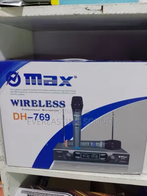Omax Max Dh-769 Wireless Professional Microphone System