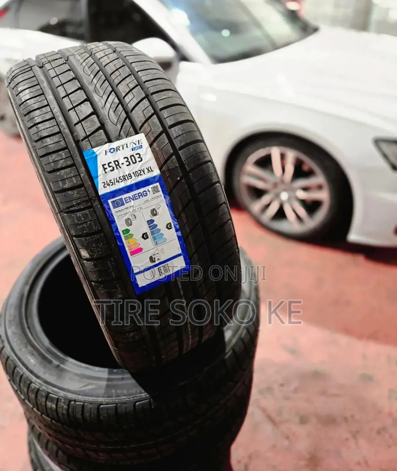 245/45r19 Fortune U.H.P Tyres