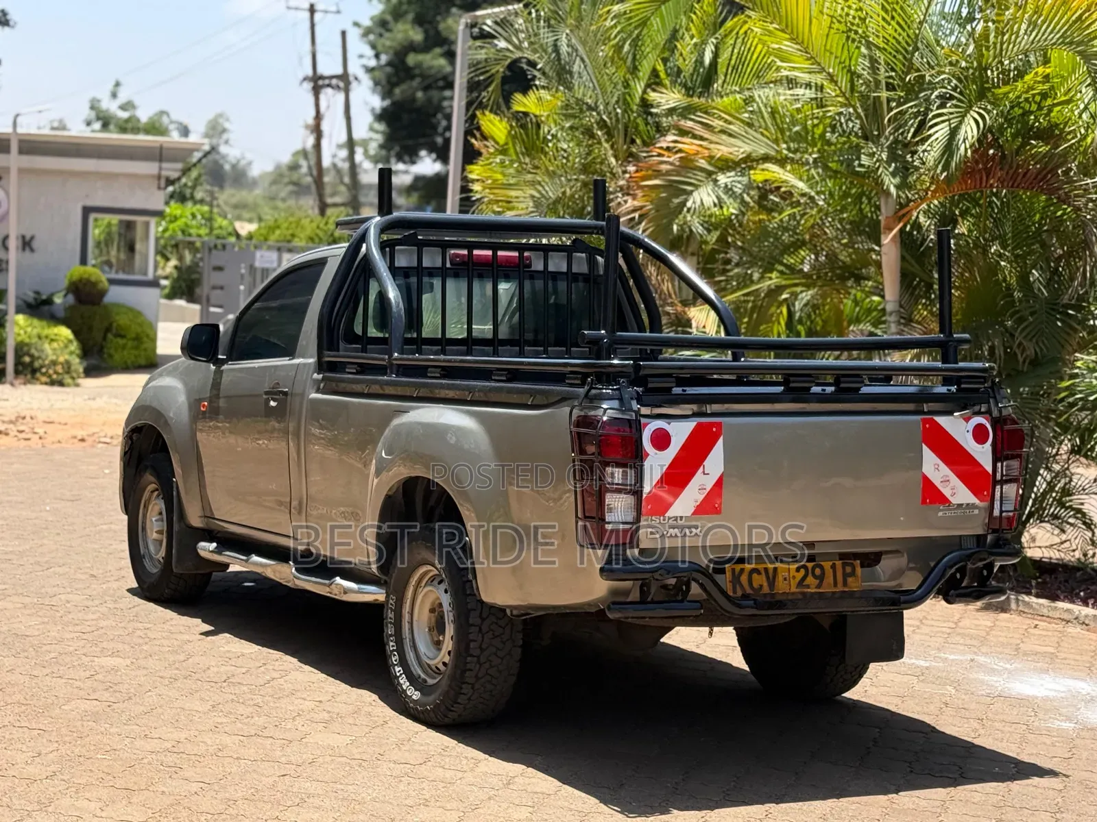 Isuzu D-MAX 2019 Gray