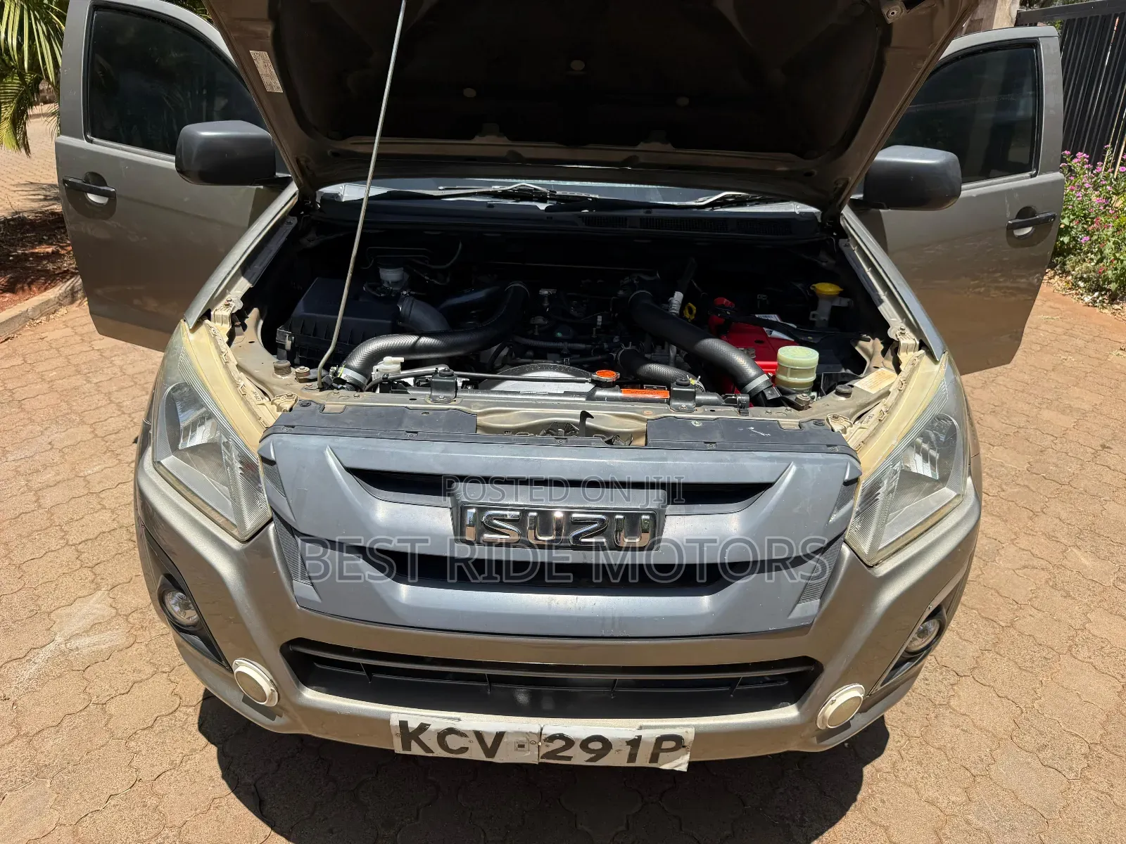 Isuzu D-MAX 2019 Gray