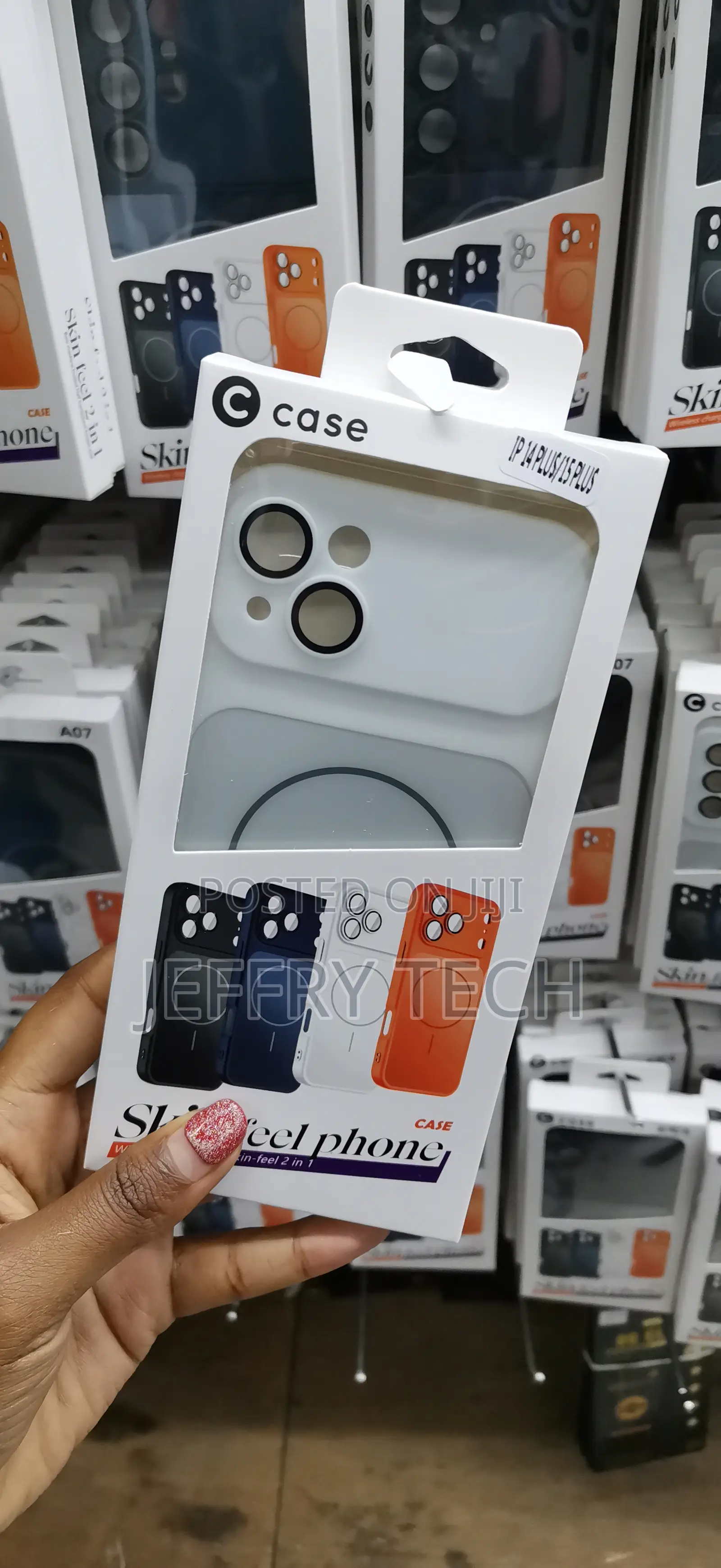 Clutch iPhone 14 Plus Case With Magsafe : Tpu -White