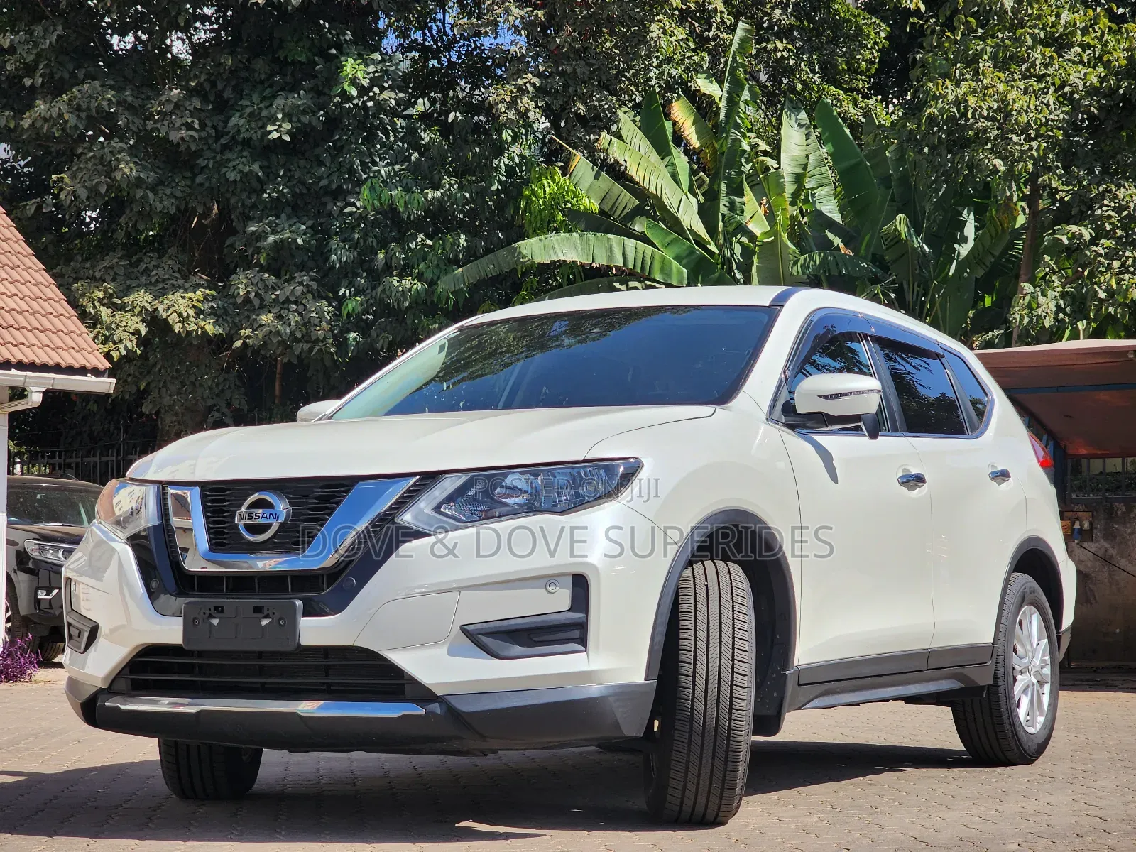 Nissan X-Trail 2.0 Petrol AWD 2018 White