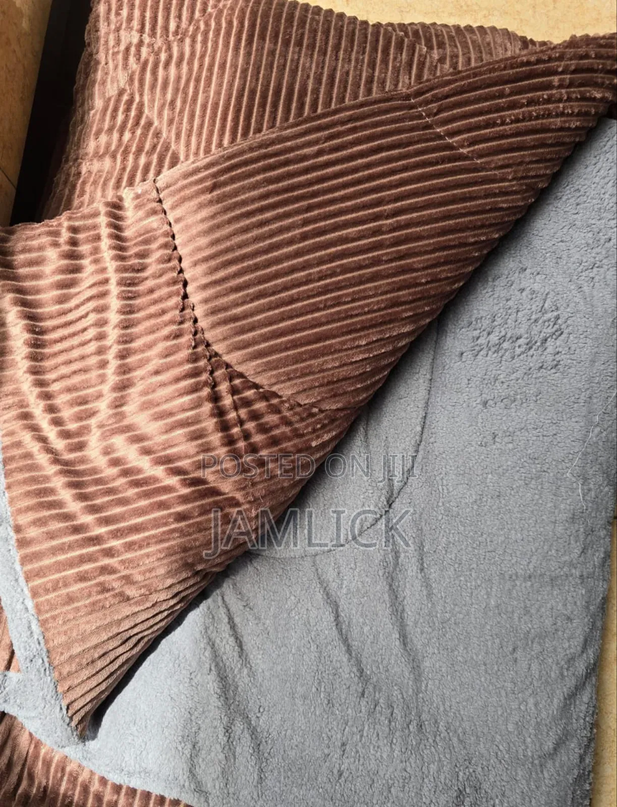 Single Plush Velvet Duvet –Tr