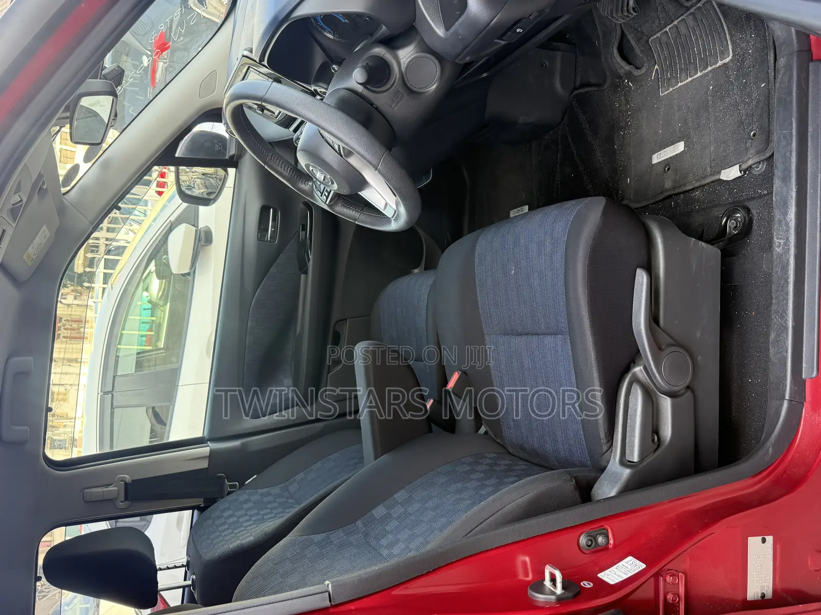 Nissan Dayz 2020 Red