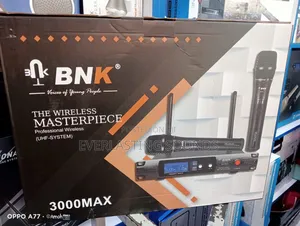 BNK 3000max Professional Wireless Uhf Microphone System.