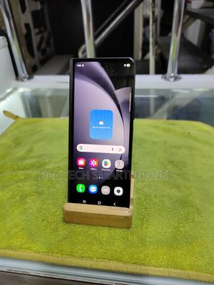 Samsung Galaxy Z Fold 5 512 GB White - main view