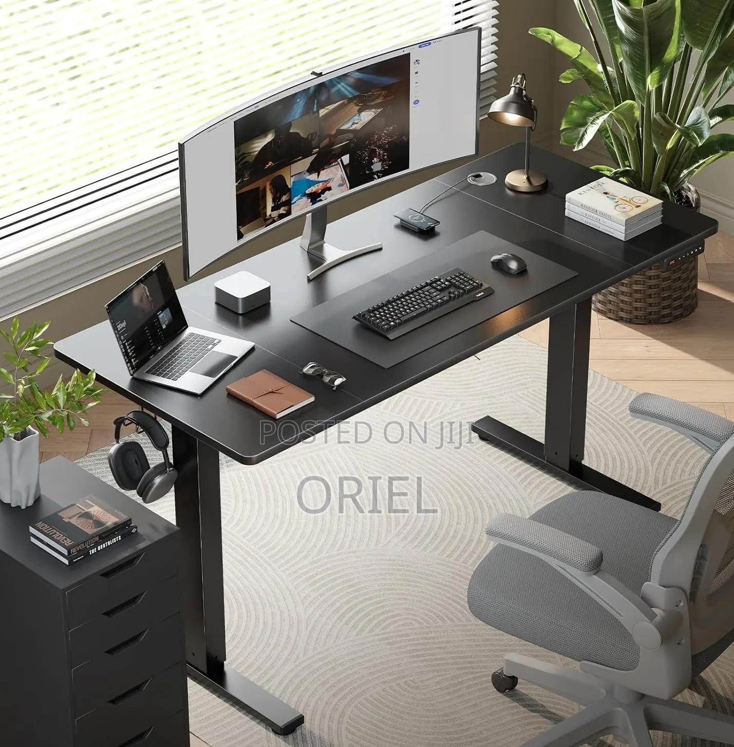 Standing Desks; Smart Motorized Standing Desk With Digital Controller