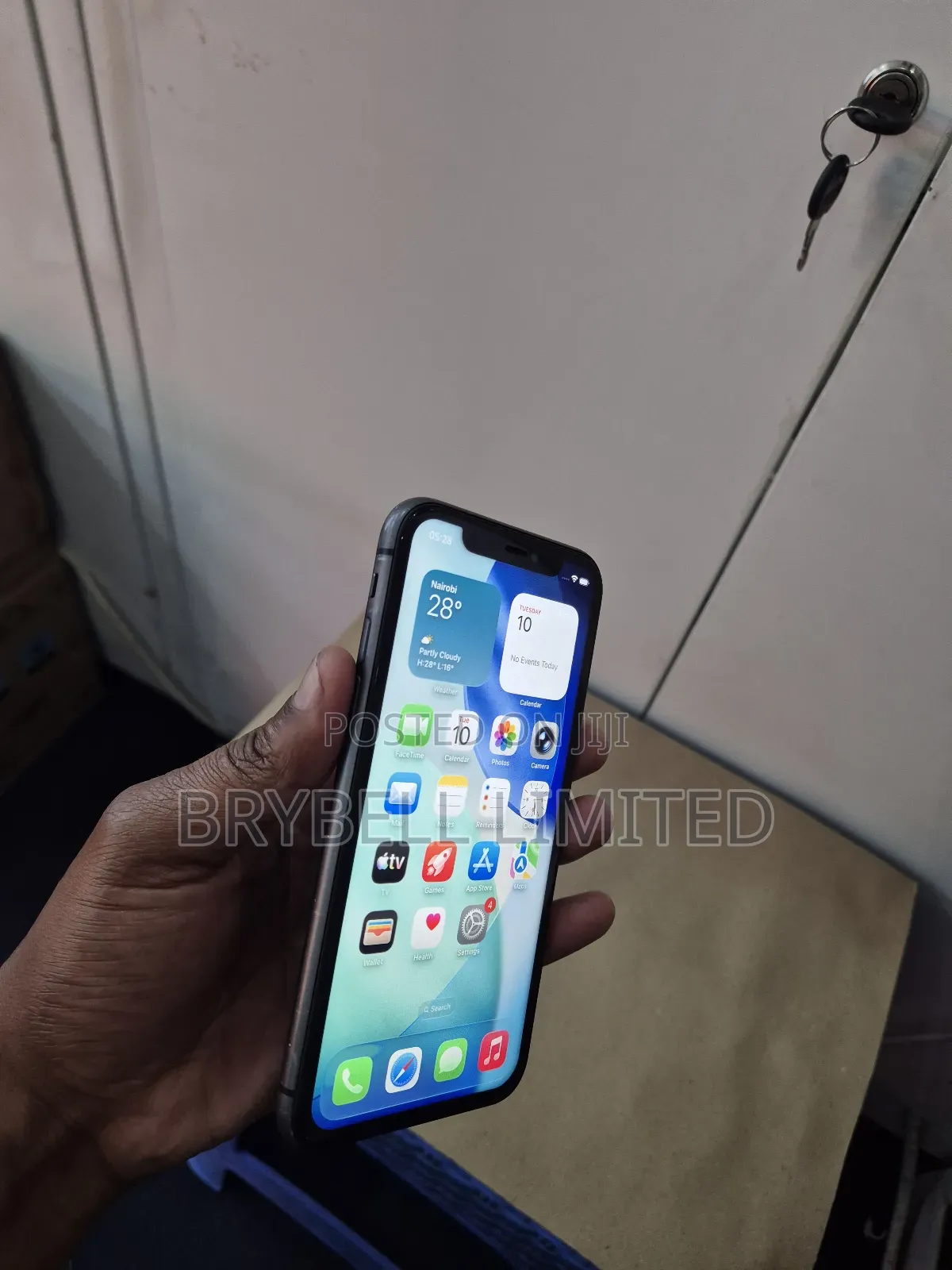 Apple iPhone 11 64 GB Gray