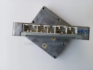 Toyota Ipsum 2002 2az Engine Computer Unit