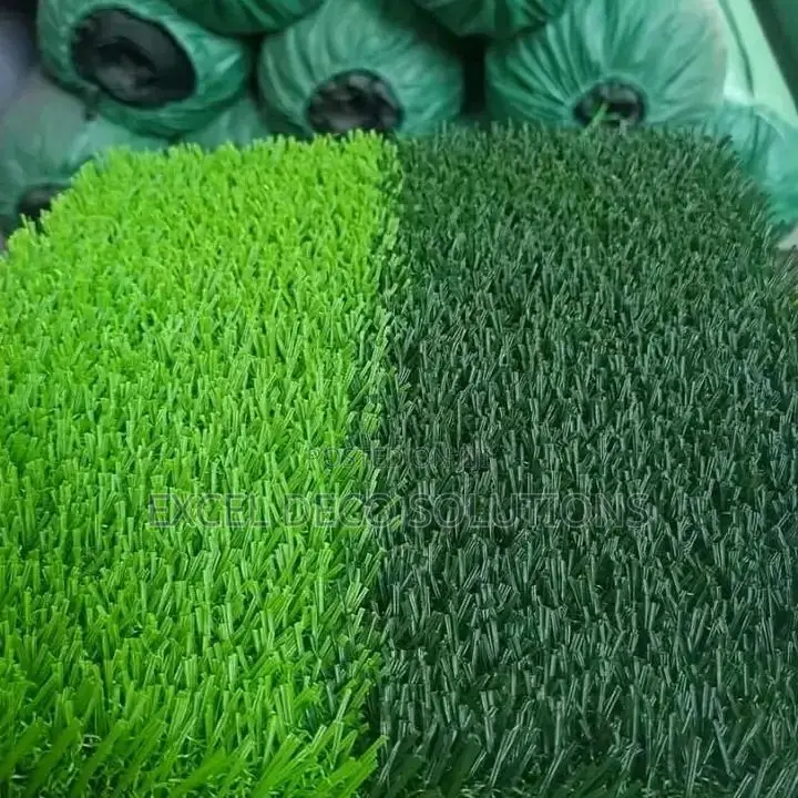 Artificial Grass Carpet – Clean Comfortable Flooring
