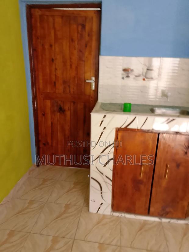 1bdrm Room & Parlour in Mikanjuni, Shimo La Tewa for rent