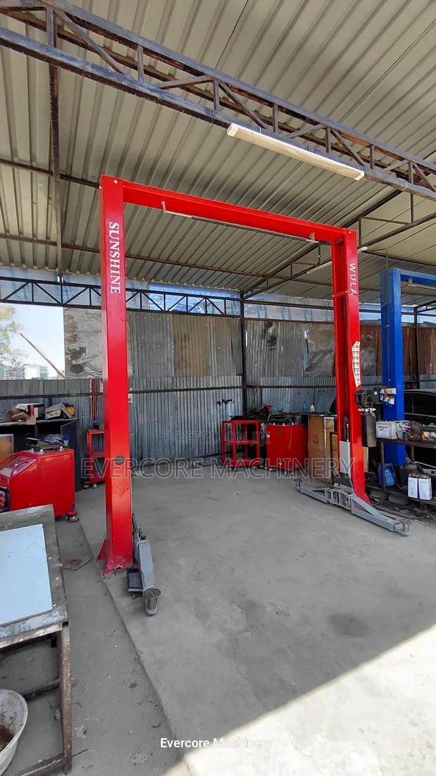 5tonne Two Post Carlift/Hoist Machine for Garage. - thumbnail 2