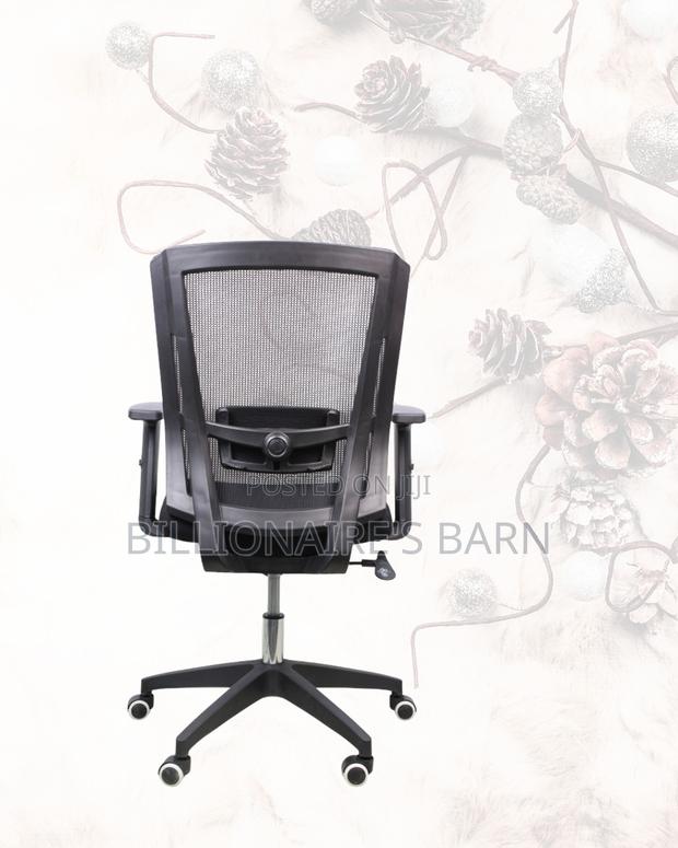 Black Origin Mesh Chair | Build for Daily Productivity | Quiet - thumbnail 3