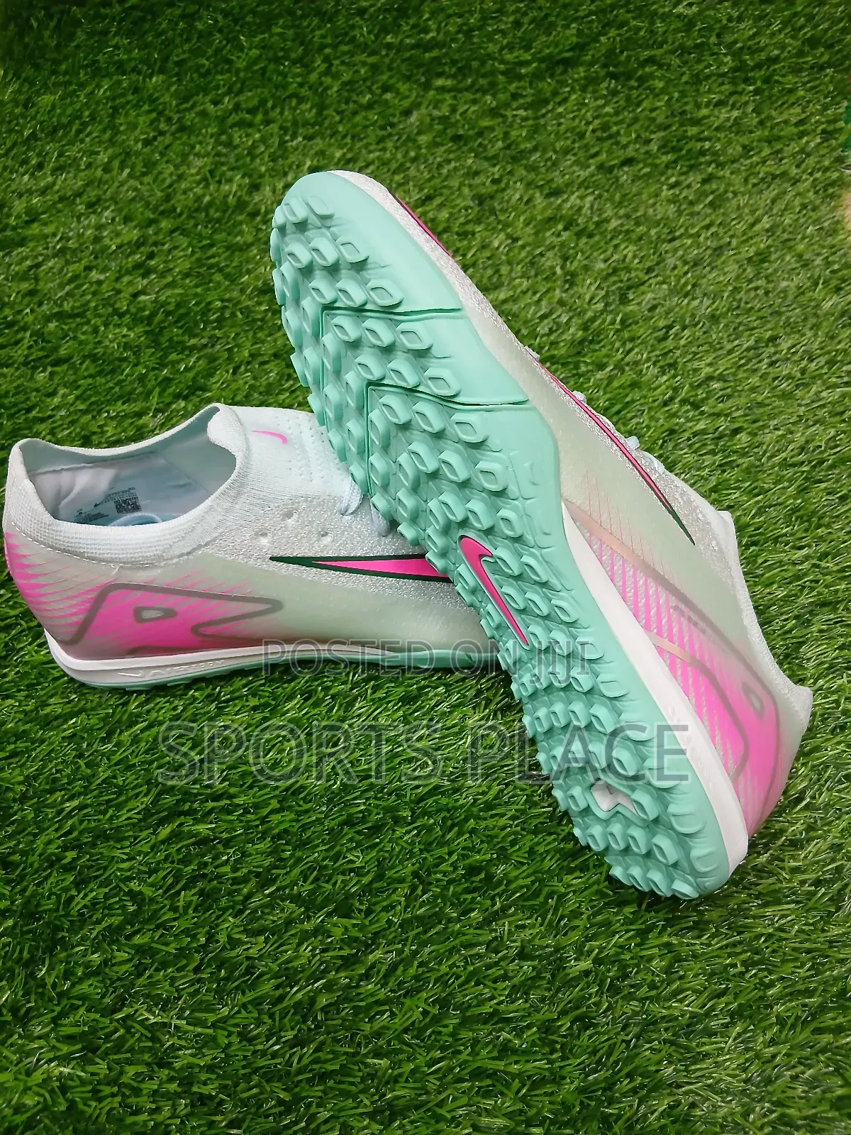 Ocean Cube/Pink Zoom Vapor 16 Trainers