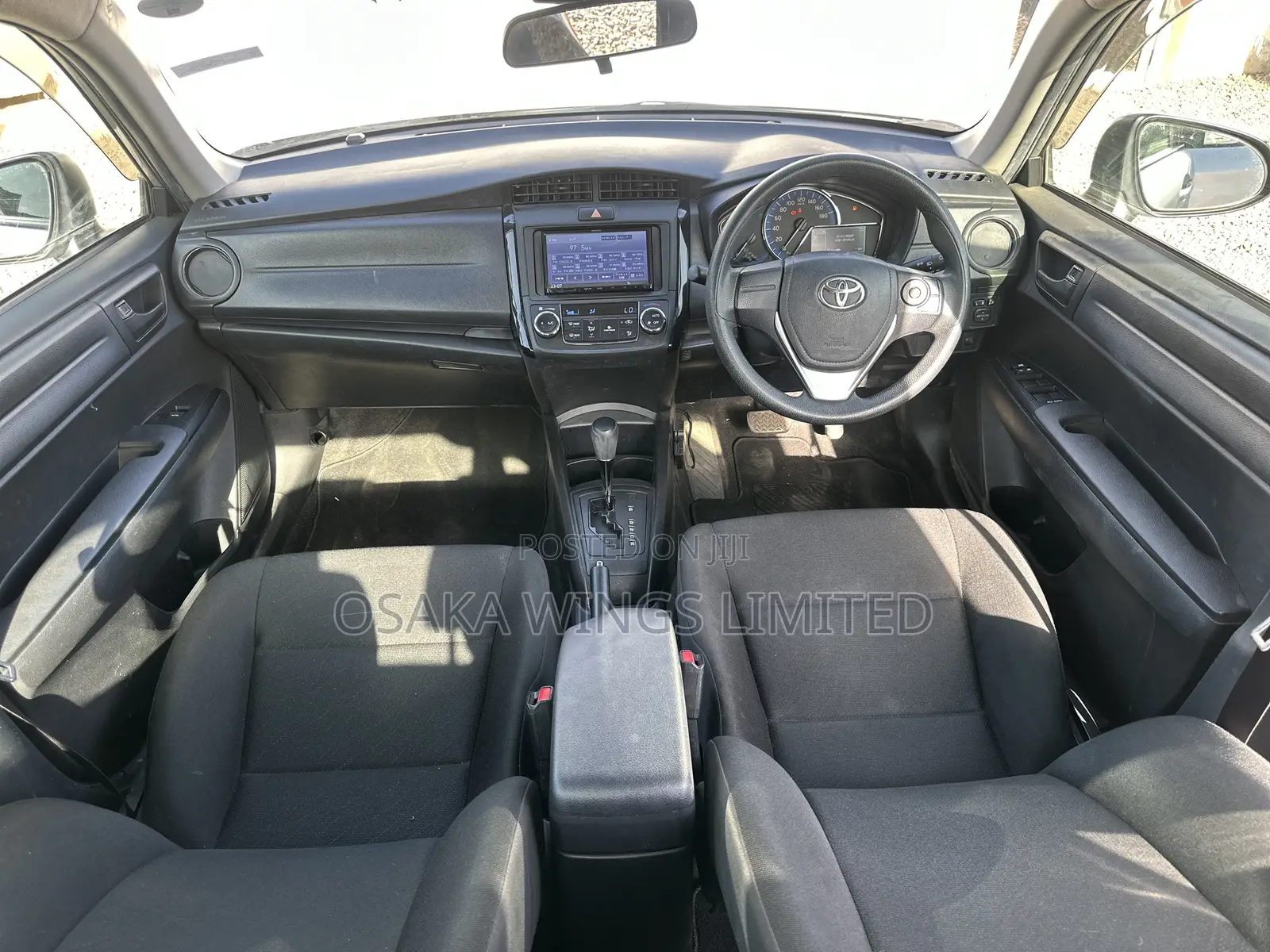 Toyota Axio 1.5 Hybrid 2WD 2019 Gray