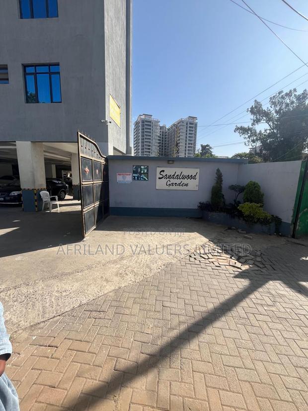 3bdrm Apartment in Sandalwood Gradens, Hurlingham for rent - thumbnail 7