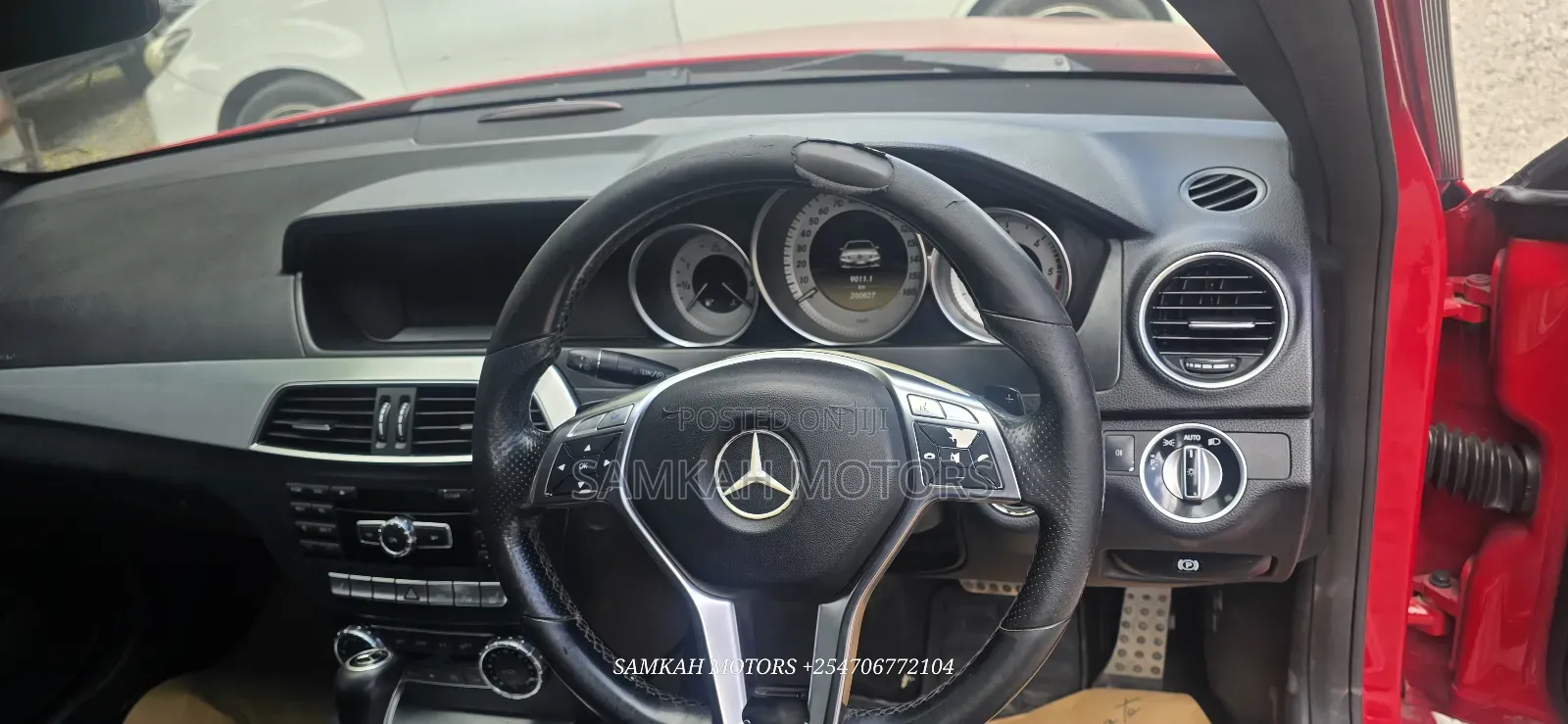 Mercedes-Benz C250 2015 Red