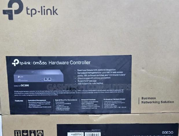 Original Omada Oc 300 Plug 4 Play Switch - main view