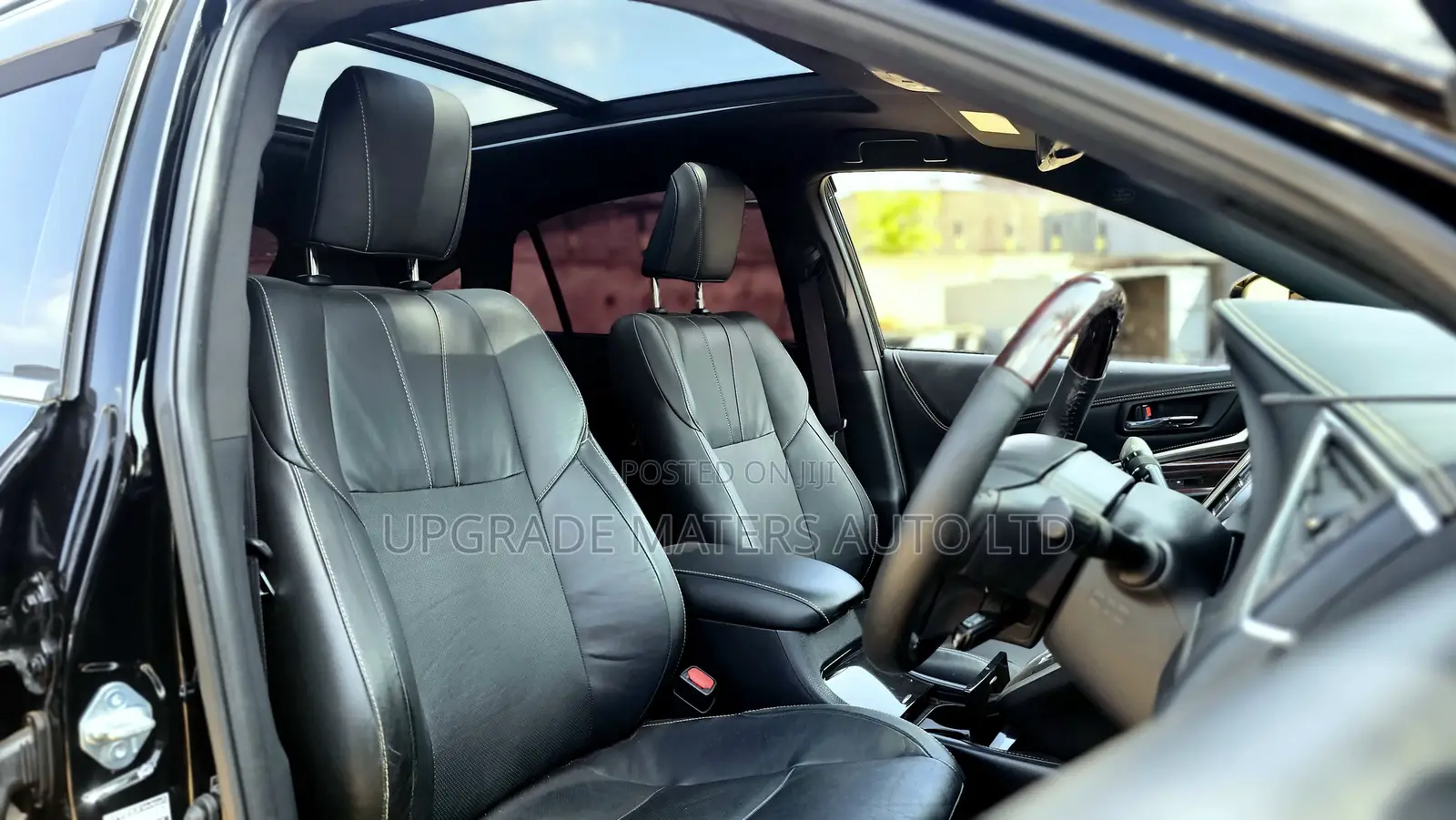 Toyota Harrier 2.0 2016 Black