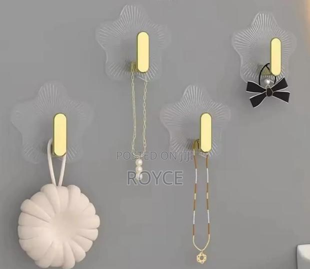5pcs Seamless Punch-Free Hooks - thumbnail 2