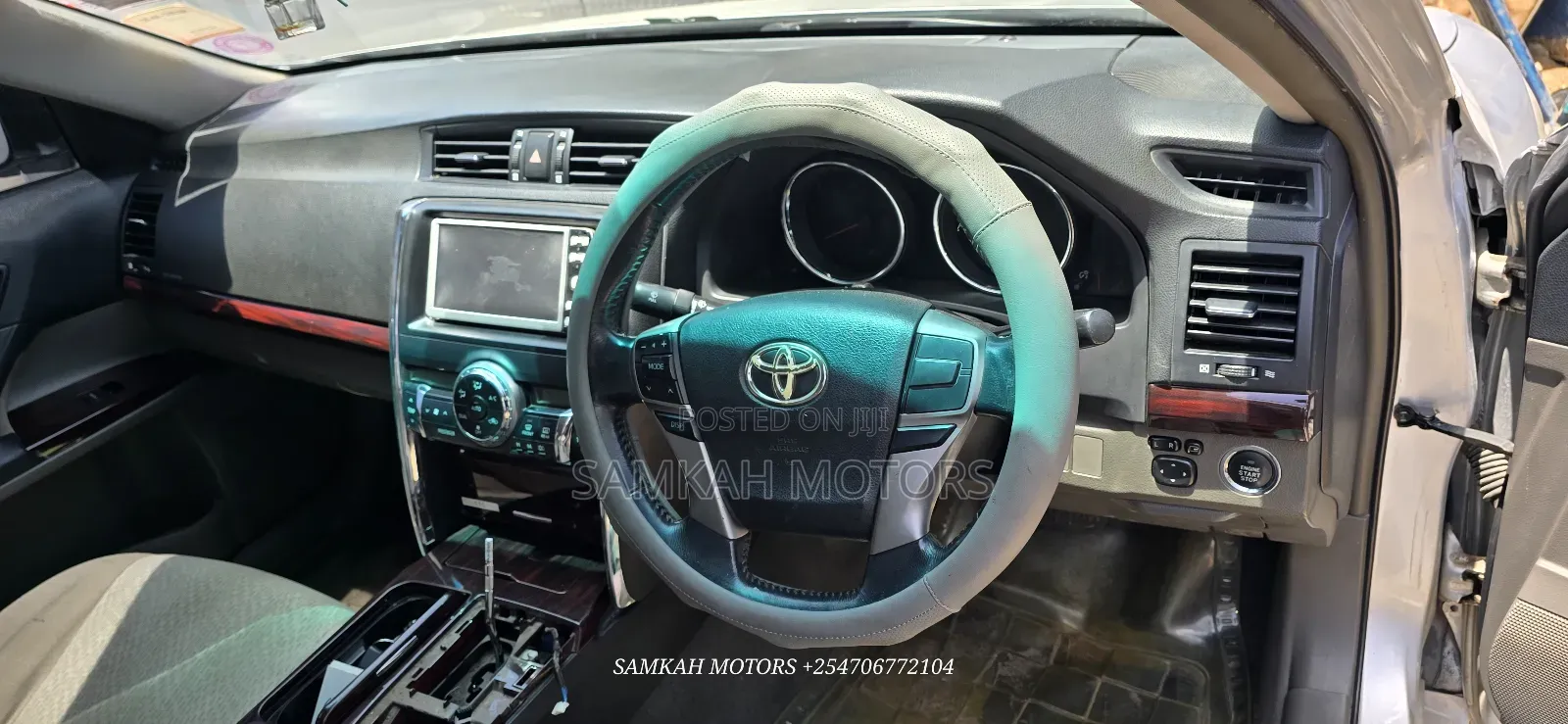 Toyota Mark X 2010 Silver