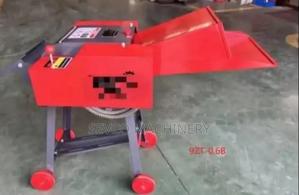 Heavy Duty Chaff Cutter With Gear - thumbnail 2