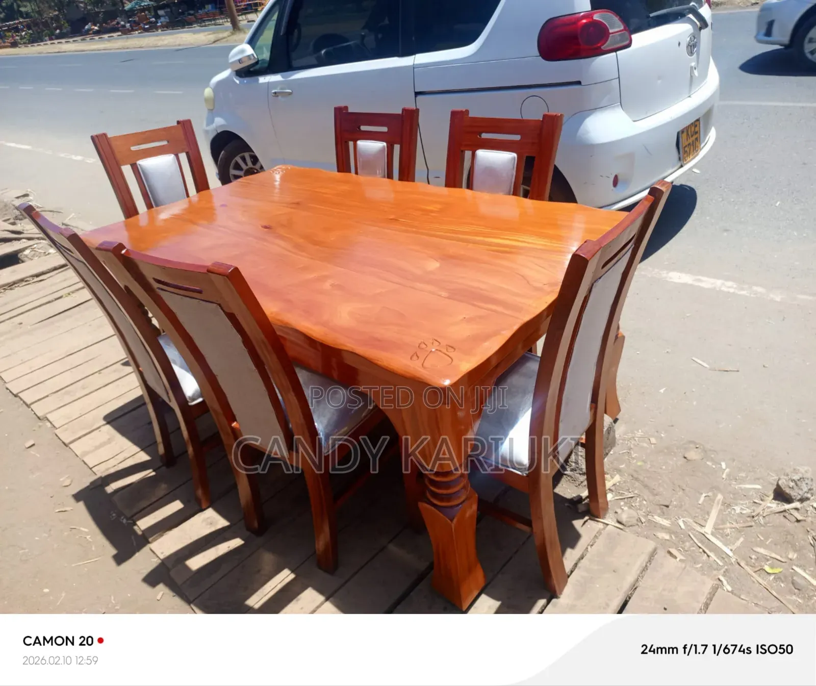 Elegant 6 Seater Mahogany Dining Set