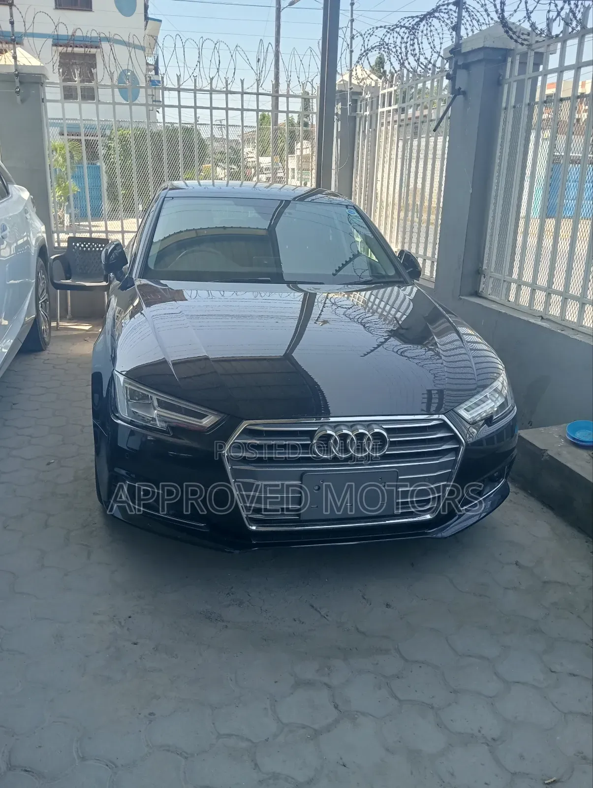 Audi A4 2018 Black