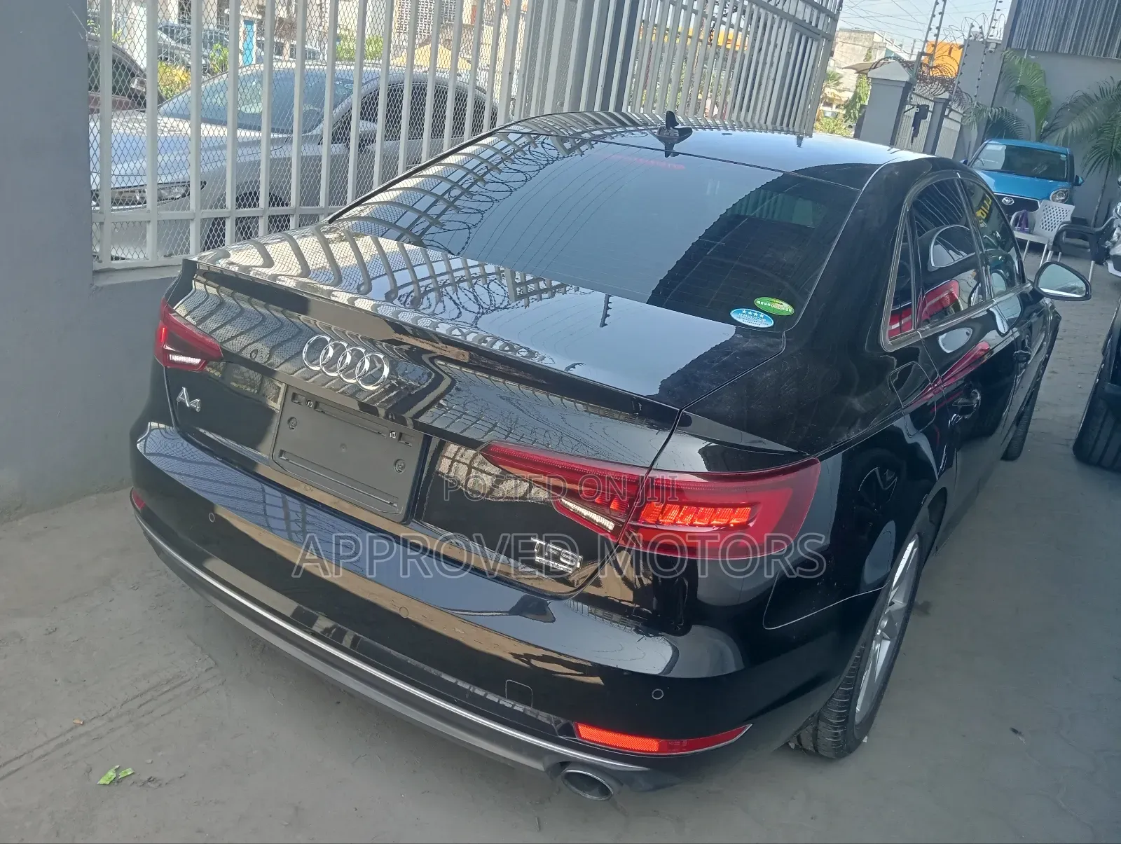 Audi A4 2018 Black