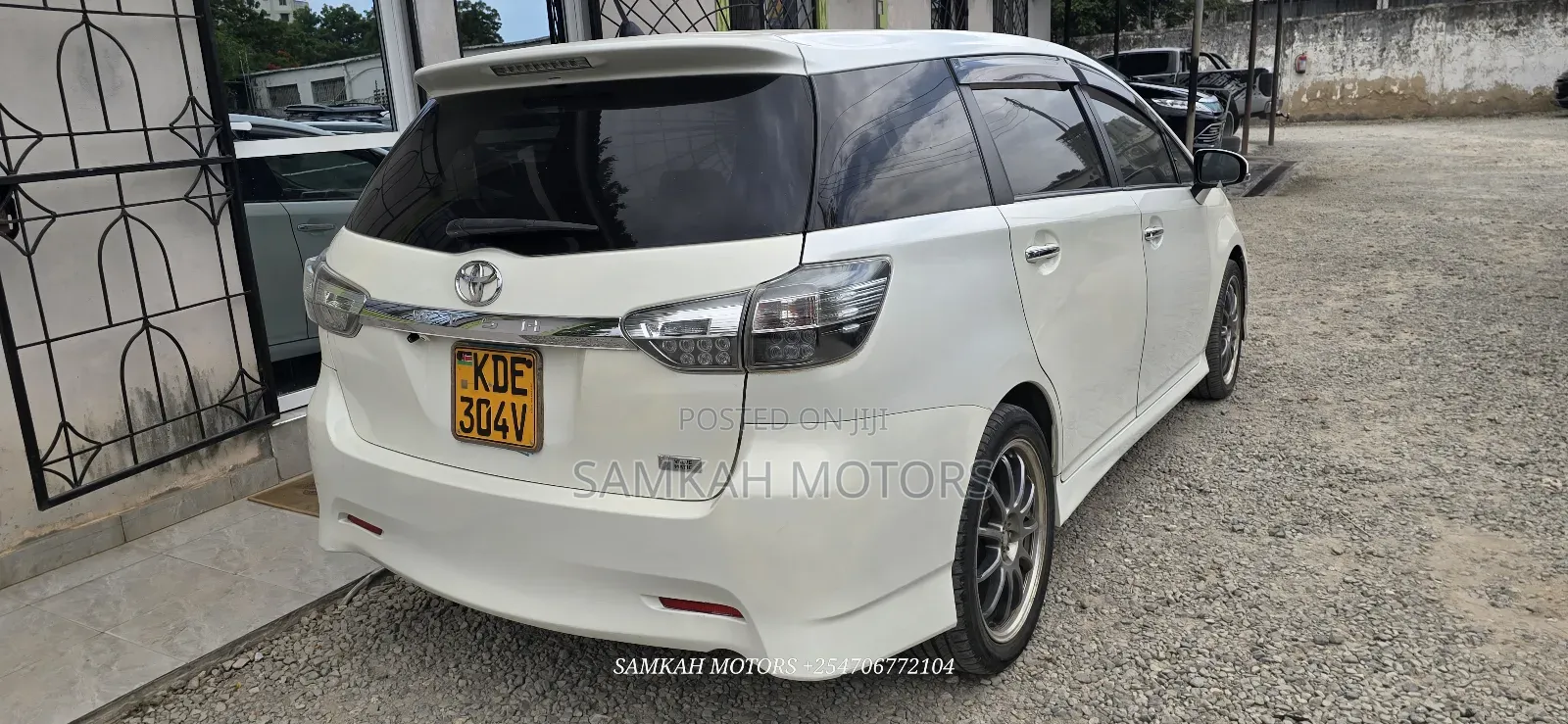 Toyota Wish 2016 White
