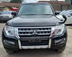Mitsubishi Pajero 2019 Black