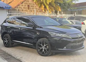 Toyota Harrier 2.0 2020 Black