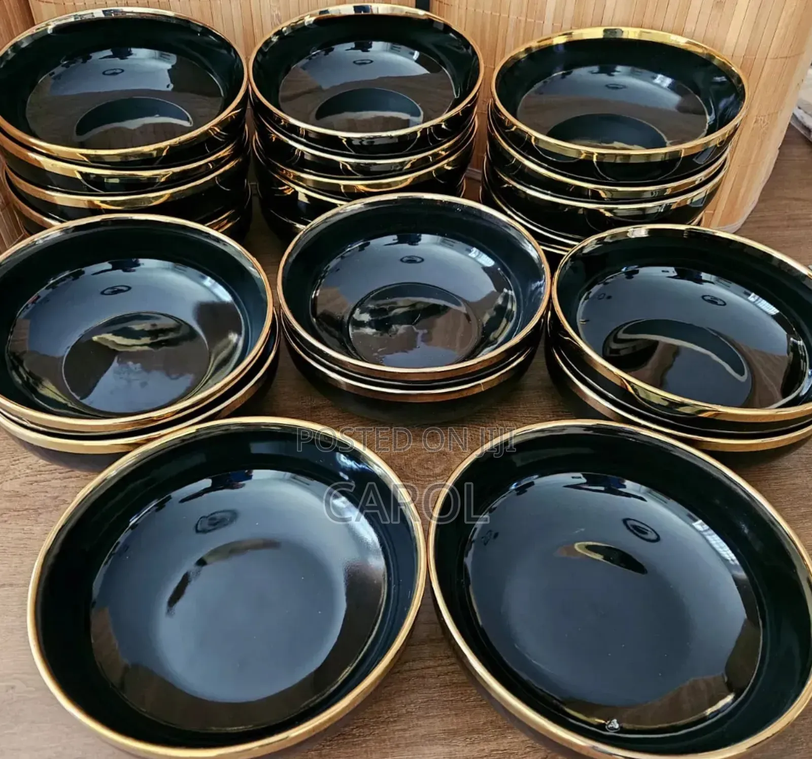 21cm Black Gold Line Serving Bowl Available