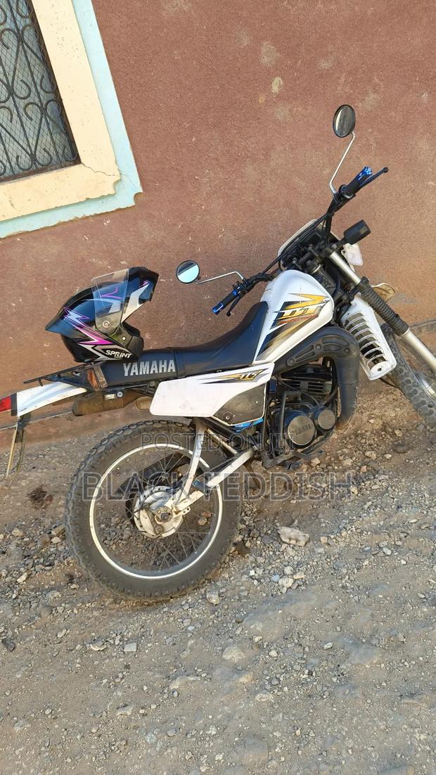 Yamaha DT175 2021 White - thumbnail 5